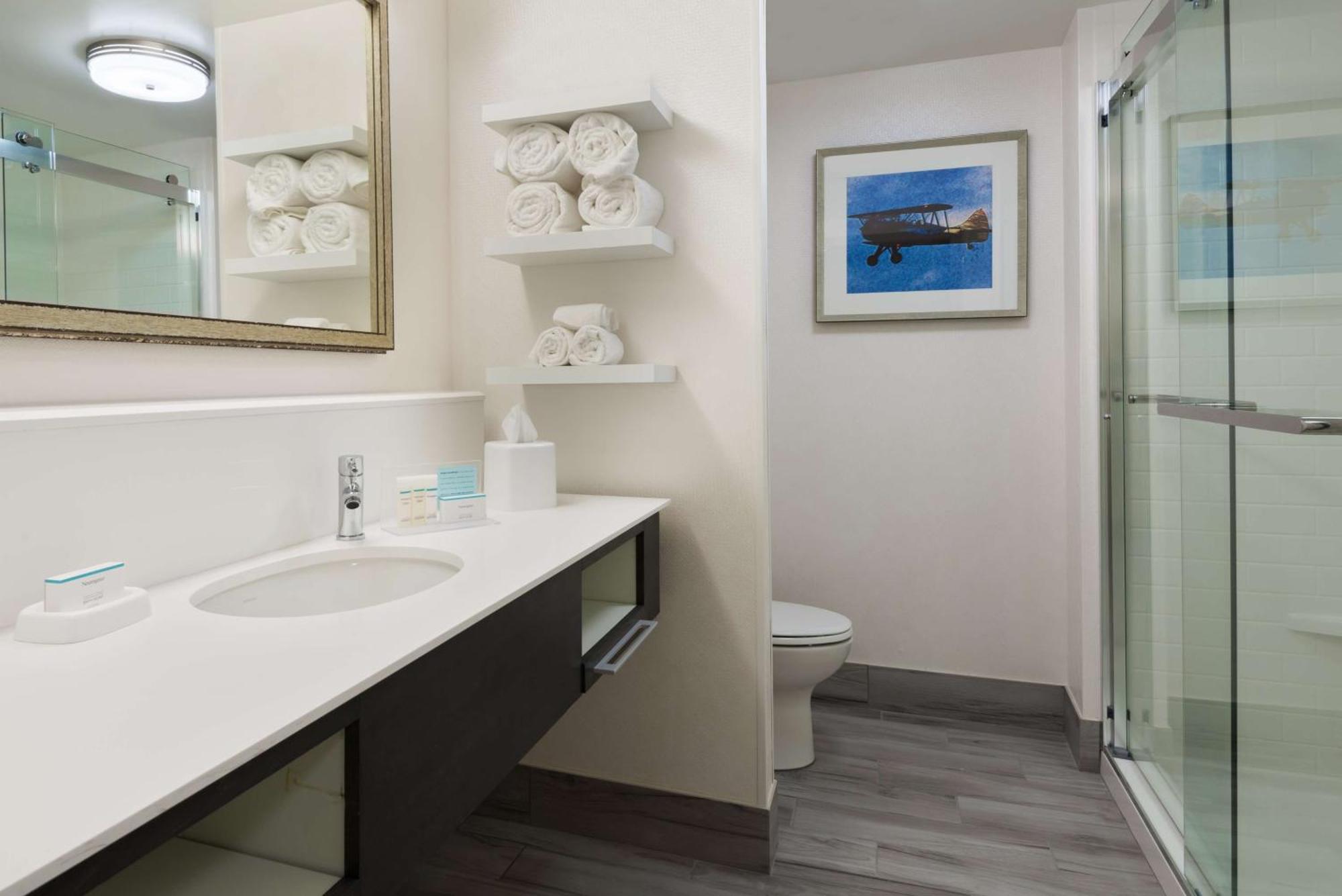 Hampton Inn & Suites Tampa Airport Avion Park Westshore מראה חיצוני תמונה