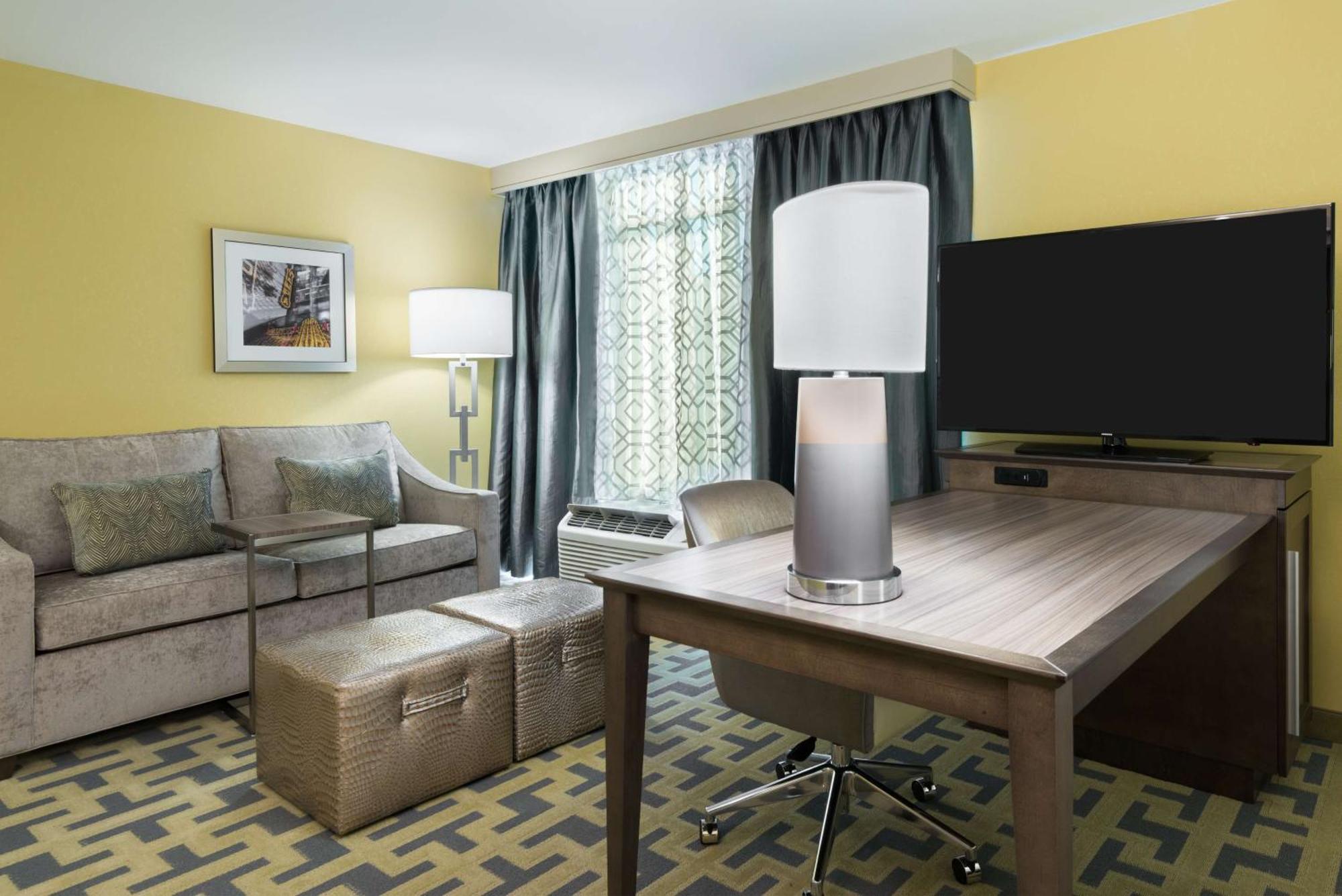 Hampton Inn & Suites Tampa Airport Avion Park Westshore מראה חיצוני תמונה