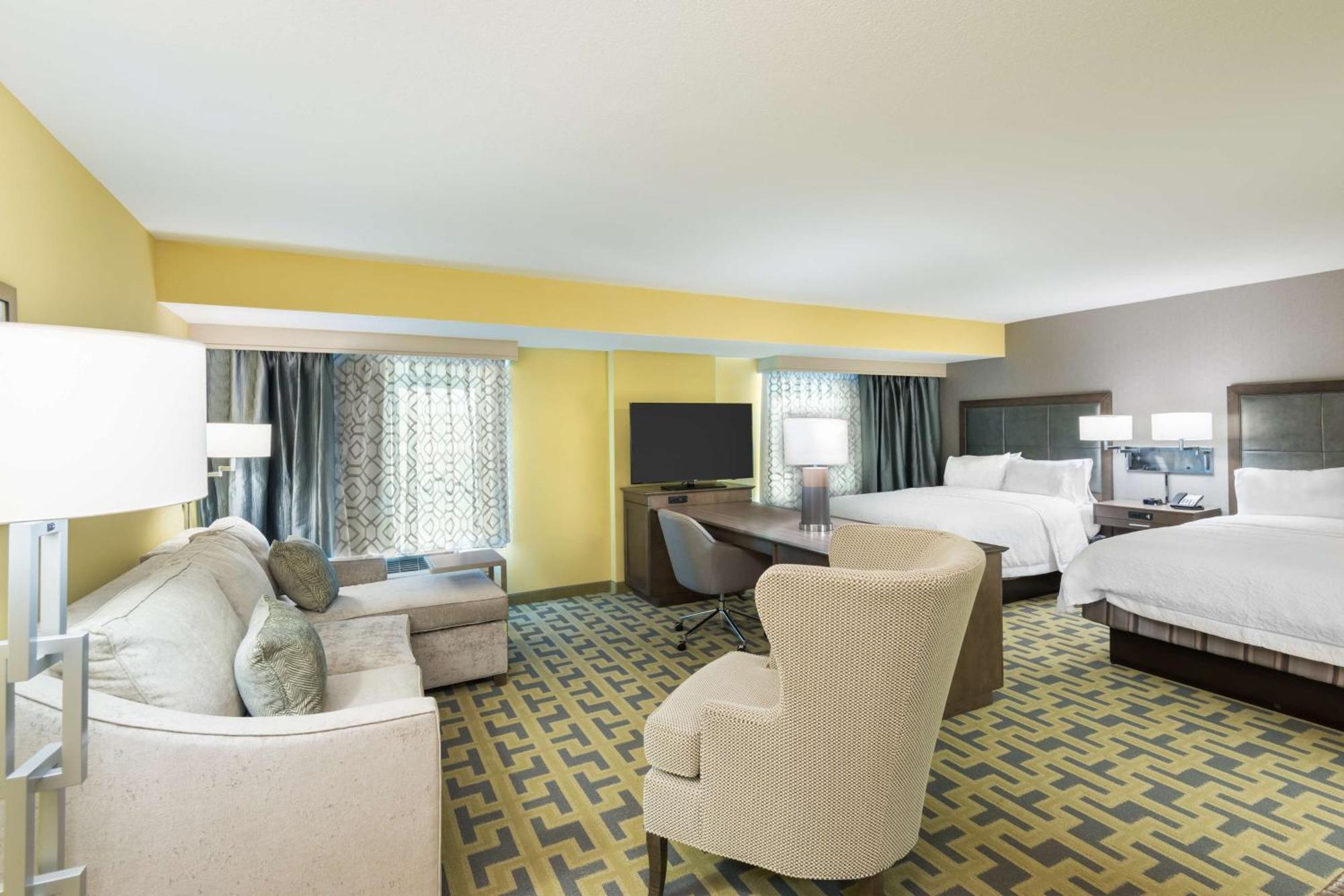 Hampton Inn & Suites Tampa Airport Avion Park Westshore מראה חיצוני תמונה