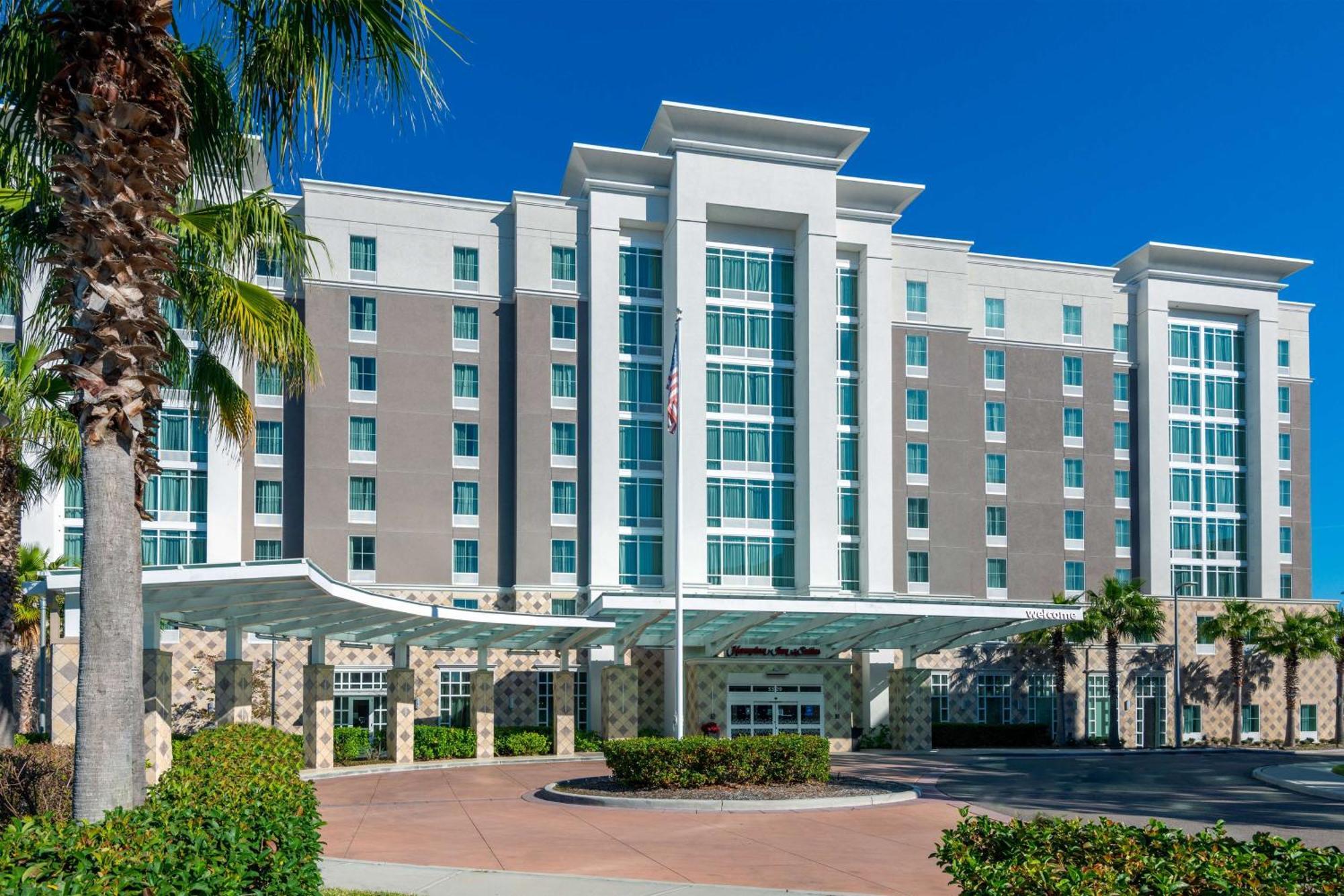 Hampton Inn & Suites Tampa Airport Avion Park Westshore מראה חיצוני תמונה