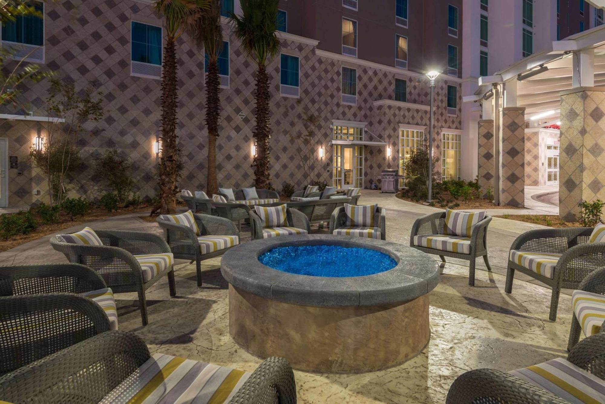 Hampton Inn & Suites Tampa Airport Avion Park Westshore מראה חיצוני תמונה